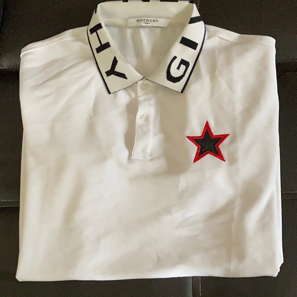 Givency polo size large